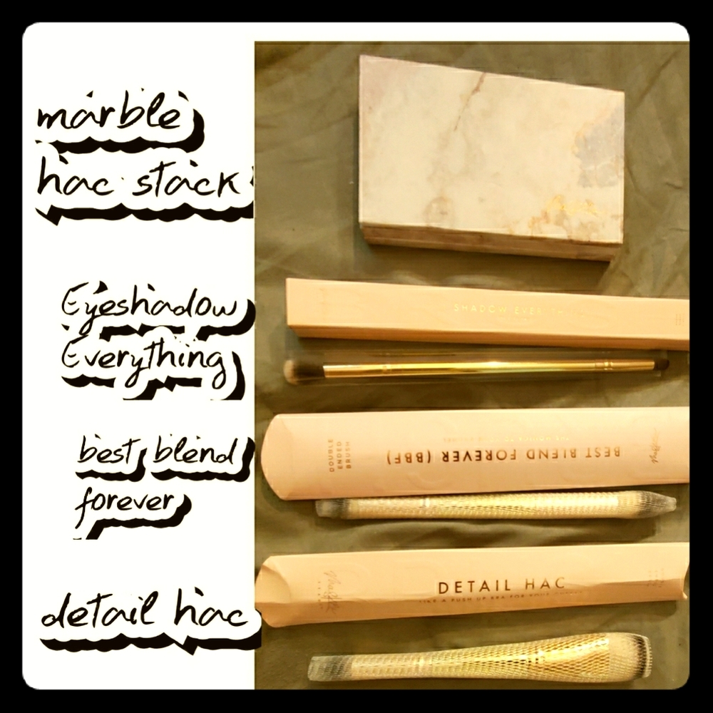 Maskcara Brush/Compact reserved for @_malloryyyy